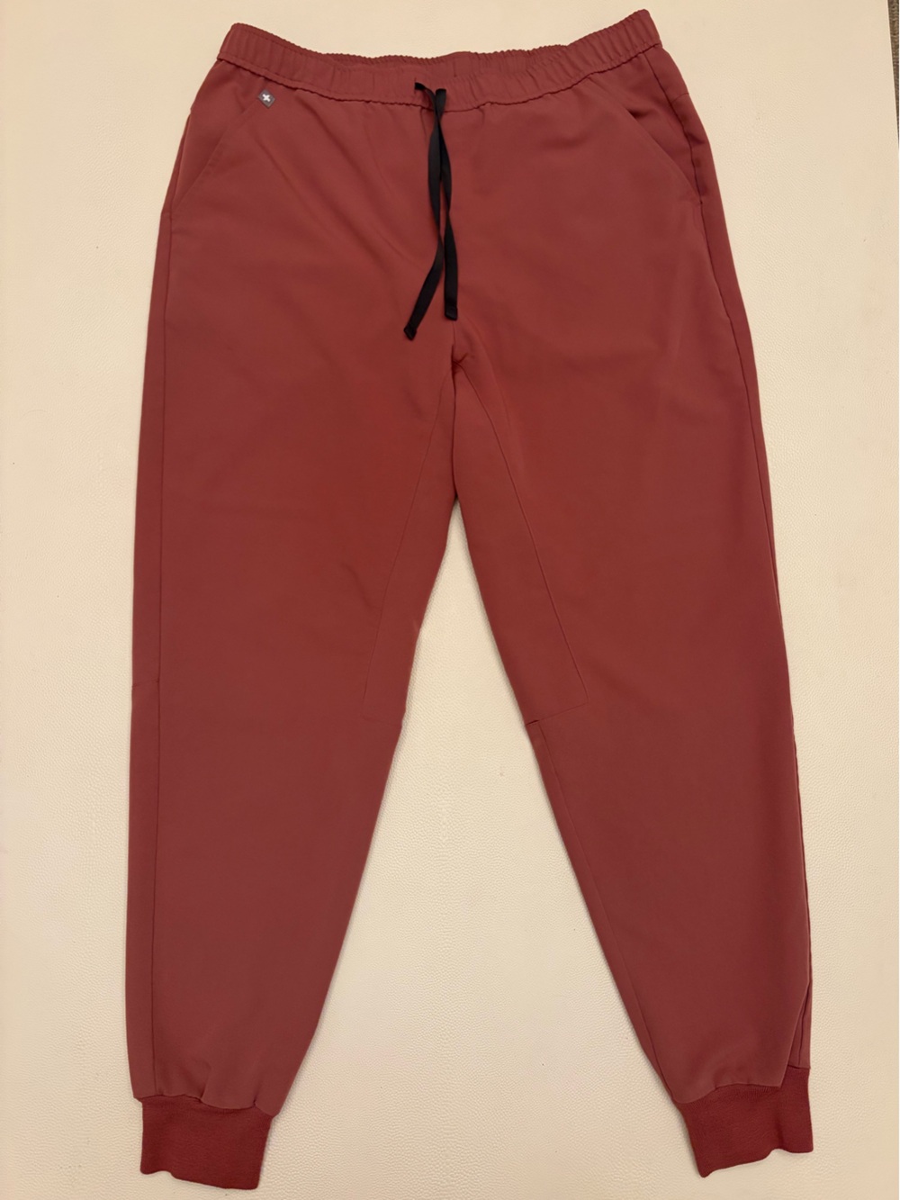 Figs Men's Tansen Jogger Pants - Dusty Red - XL